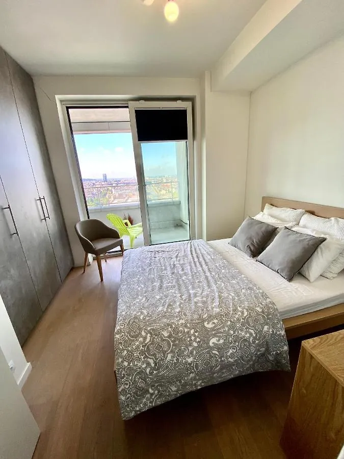 Private Room On An Espectacular And Unique View Shared Flat Brussels Belgium